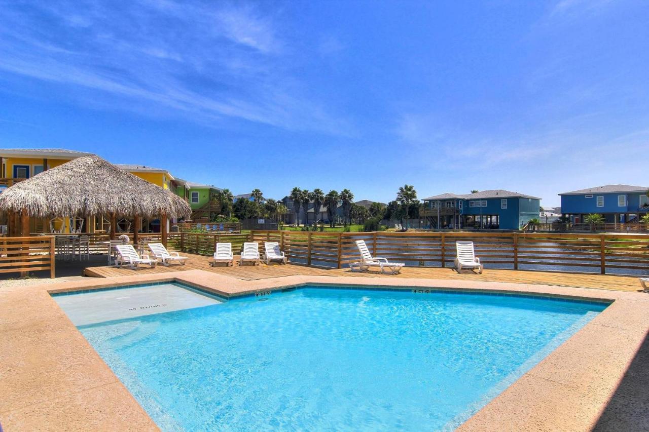 Ov30 Beach Home On Stilts, Indoor Tiki Bar, Ping Pong Table, Shared Pool, Near Beach Port Aransas Esterno foto